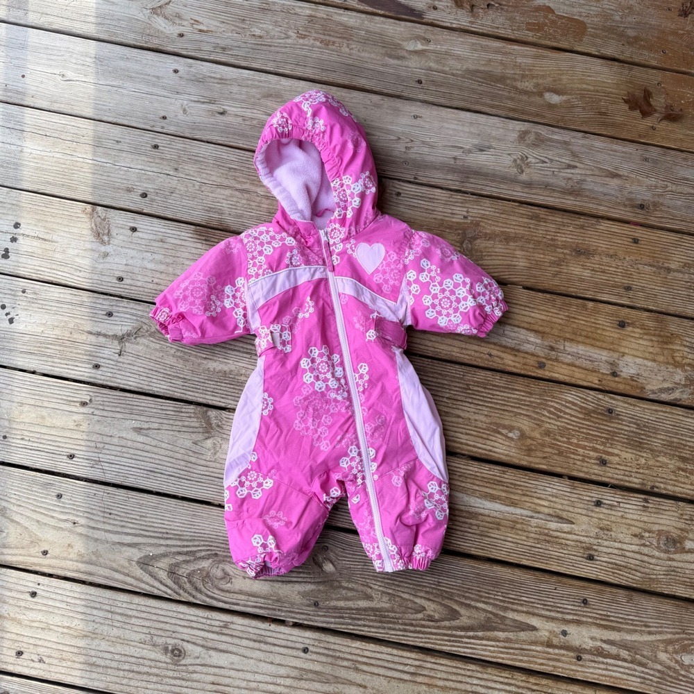 Columbia Infant Snowsuit Pink Snowflake Heart Hooded Bunting Size 6 Months